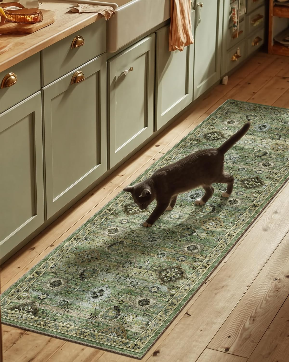 Washable Runners for Hallways Kitchen Rugs: 2'6"X8' Runner Rug Stain Resistant Non Slip Low Pile Soft Carpet Runners for Hallways Bedroom Kitchen Entryway Indoor Laundry Room Farmhouse
