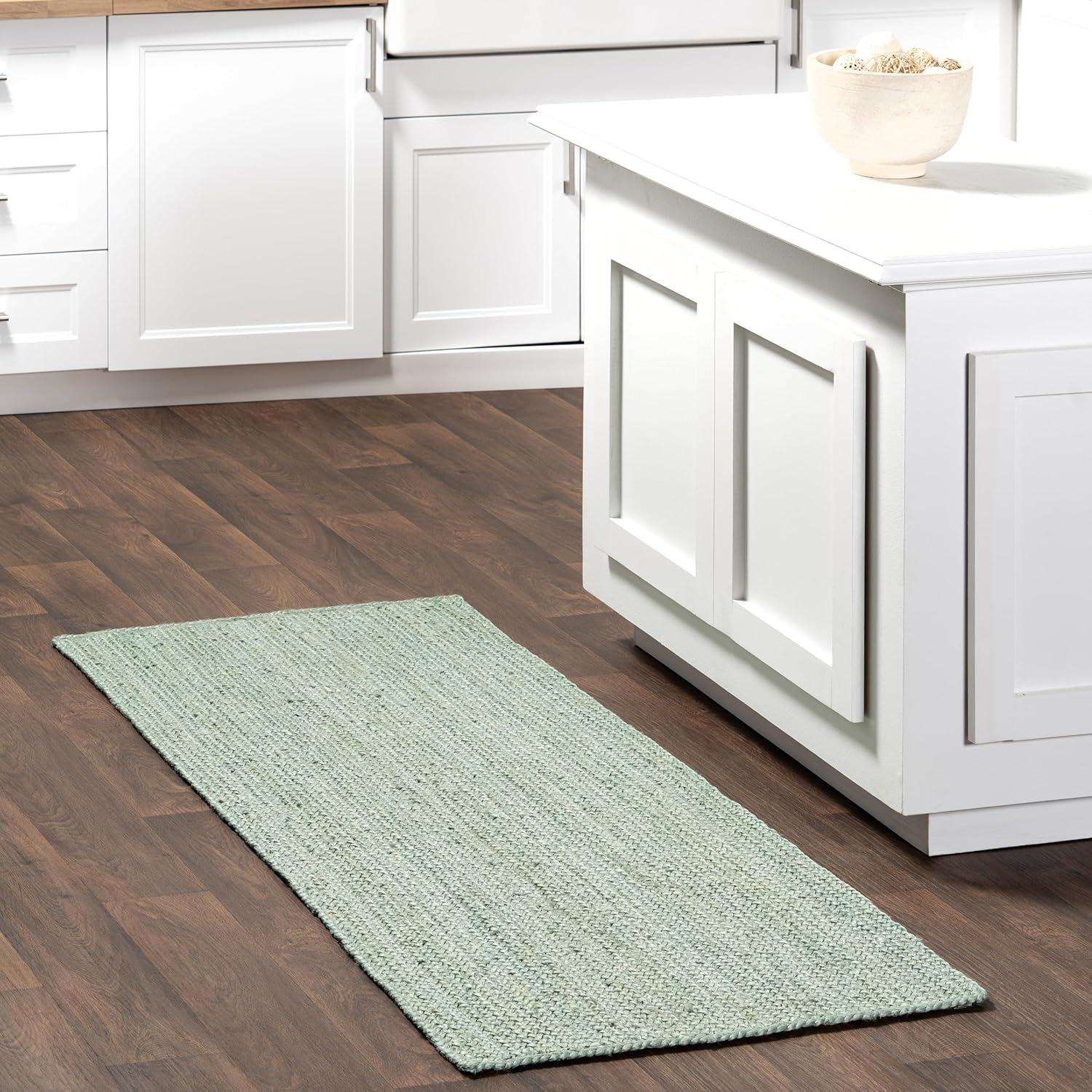 Rigo Handmade, Green, 2'6" X 6', Hand Woven, Farmhouse, Jute, Soft and Textured, High Traffic, Stain Resistant, Easy Clean, Durable Area Rug for Bedroom, Living Room, Dining, Den, Foyer