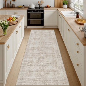 2'6''X8' Hallway Washable Runner Rug: Vintage Boho Neutral Kitchen Rug Soft Small Area Rug Indoor Floor Non-Slip Low Pile Carpet for Farmhouse Entryway Laundry Bathroom Bedroom beside Rugs Brown